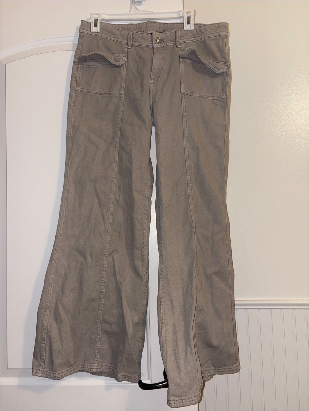 Women’s Gray Baggy Flare Leg Jeans